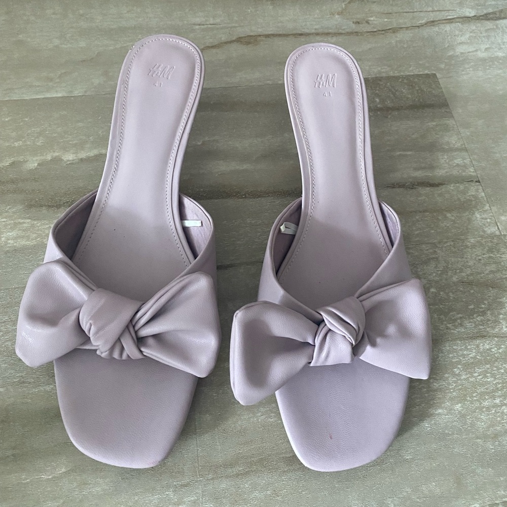 H&M Women's Lilac Bow Slide Sandals